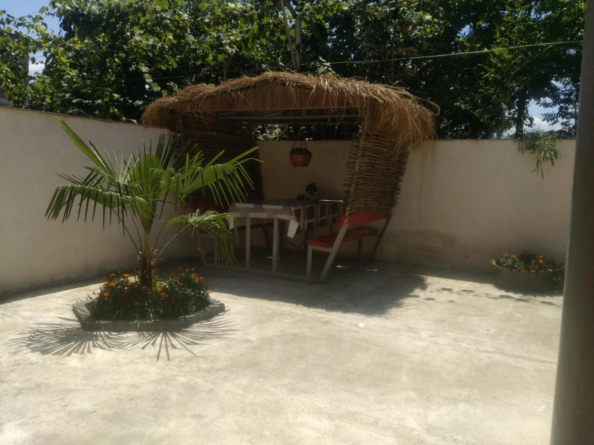 M2 House Villa Chakvi Buitenkant foto